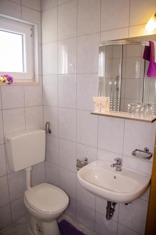 Apartments Frano Ropa Kültér fotó